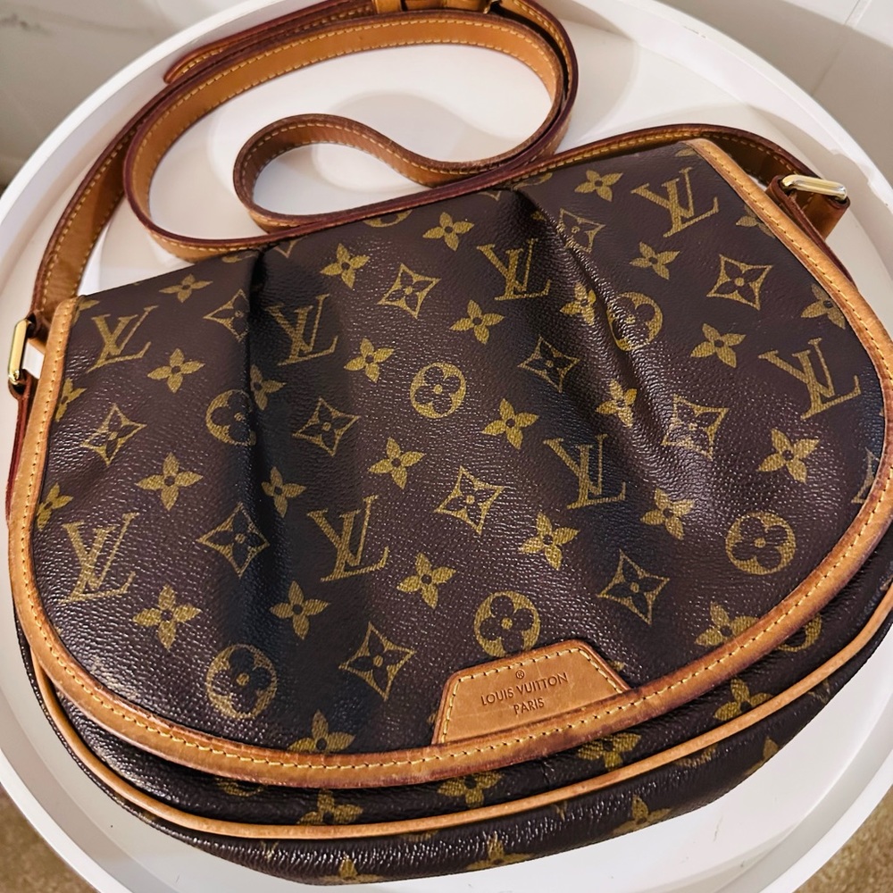 Louis Vuitton Menilmontant PM Crossbody